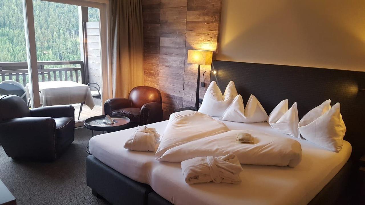 Charme Hotel Friedrich Nova Levante Bagian luar foto